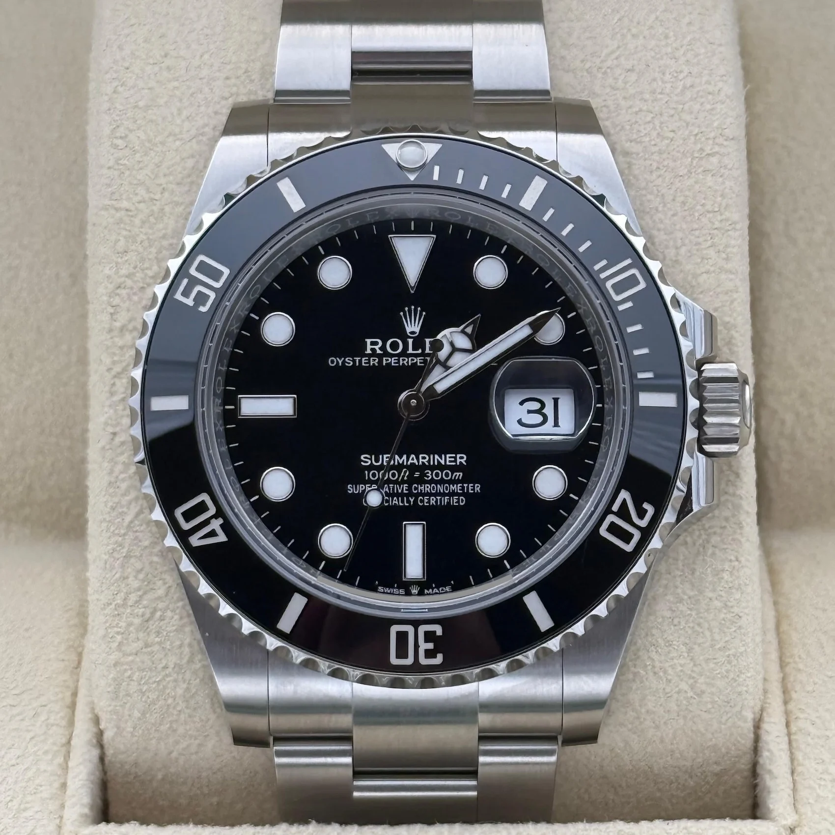 Superclone Rolex Submariner Black Dial 126610LN - Image 4