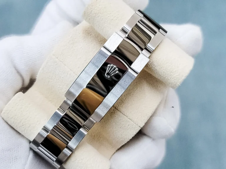 Superclone Rolex Datejust Rhodium Dial 126300 “Wimbledon” Oyster 41 mm - Image 4