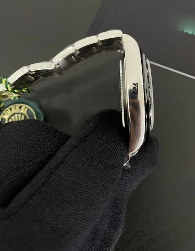 Superclone Rolex Daytona “Reverse Panda” Black Dial 116500LN - Image 8